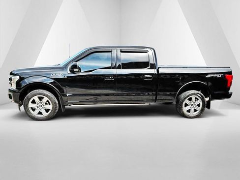 Used 2018 Ford F150 Lariat w/ Equipment Group 502A Luxury AWD/4WD image 4