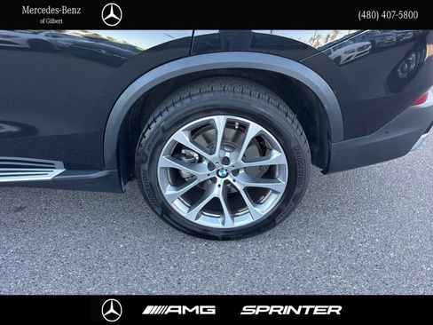 Used 2026 BMW X5 xDrive40i AWD/4WD image 9