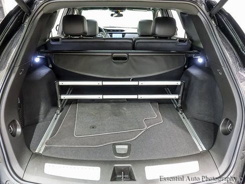 Used 2021 Cadillac XT5 Premium Luxury w/ LPO, Floor Liner Package image 21