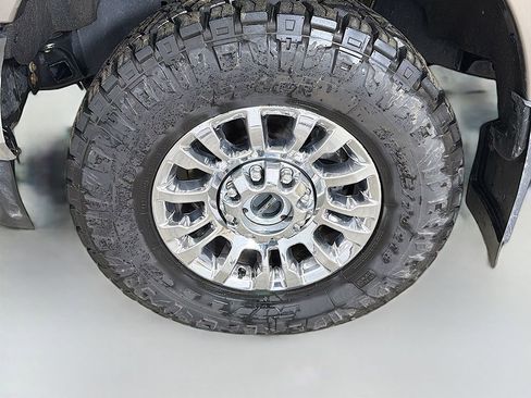 Used 2020 Ford F350 King Ranch w/ Chrome Package image 16