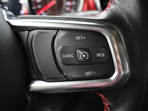 Used 2021 Jeep Gladiator Rubicon w/ Cold Weather Group AWD/4WD image 35