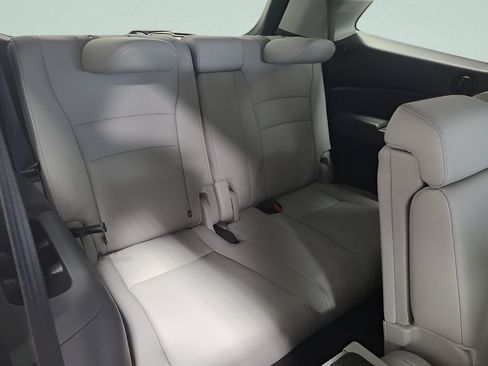 Used 2016 Honda Pilot EX-L image 17