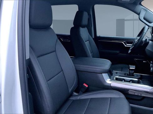 New 2026 Chevrolet Silverado 1500 LTZ w/ LTZ Premium Package AWD/4WD image 10