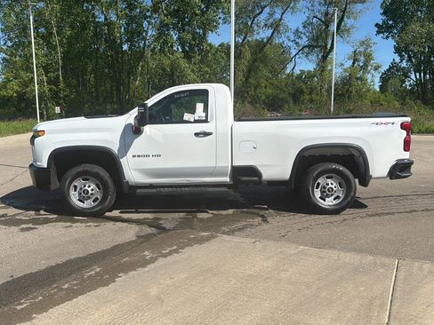 Used 2021 Chevrolet Silverado 2500 W/T w/ WT Fleet Convenience Package AWD/4WD image 2