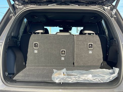 New 2025 Jeep Grand Cherokee Limited w/ Luxury Tech Group II image 27