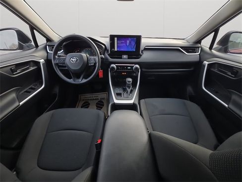 Certified 2025 Toyota RAV4 LE image 18