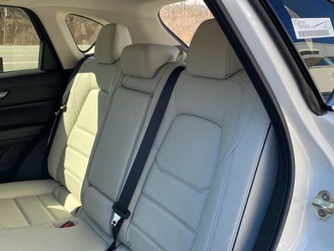 New 2025 MAZDA CX-5 AWD 2.5 S w/ Preferred Package image 23