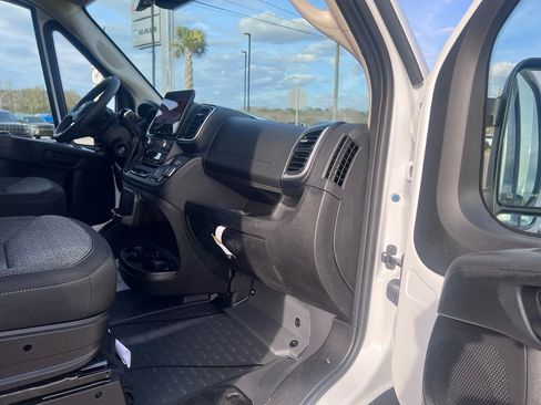 New 2026 RAM ProMaster 3500 w/ Quick Order Package 22G SLT image 14