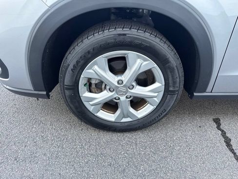 Certified 2024 Honda HR-V LX image 11