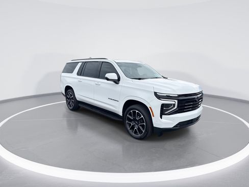 New 2026 Chevrolet Suburban RST w/ Advanced Technology Package image 2
