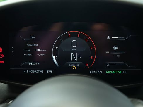 Used 2020 McLaren GT RWD image 17