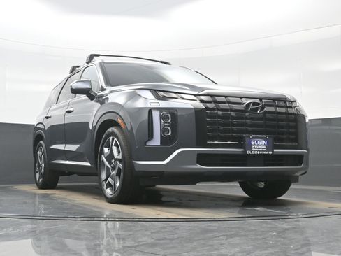 Used 2023 Hyundai Palisade Limited image 34