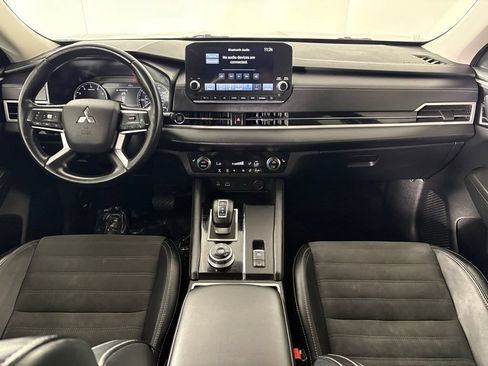 Used 2024 Mitsubishi Outlander SE FWD image 37