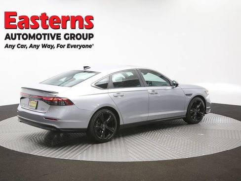 Used 2023 Honda Accord Sport image 41