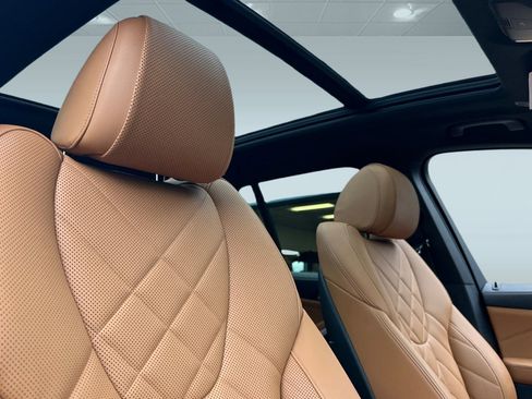 Used 2024 BMW X5 xDrive50e w/ Parking Assistance Package image 25