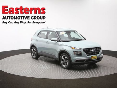 Used 2025 Hyundai Venue SEL FWD image 51