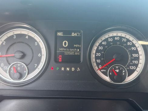 Used 2016 RAM 1500 Tradesman w/ Popular Equipment Group image 28