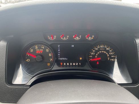 Used 2011 Ford F150 Raptor w/ Raptor Luxury Pkg image 8