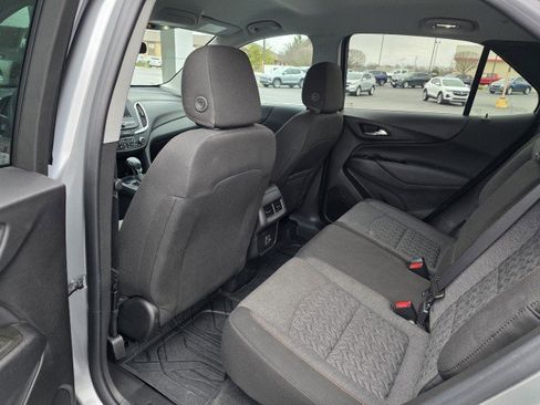 Used 2024 Chevrolet Equinox LT w/ LPO, Floor Liner Package FWD image 9