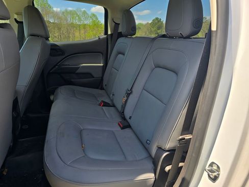 Used 2022 Chevrolet Colorado W/T image 18