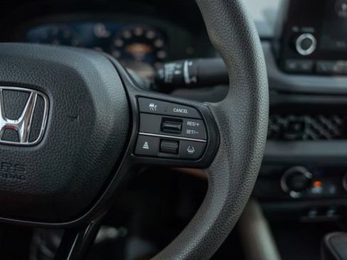 Used 2025 Honda Accord LX image 20