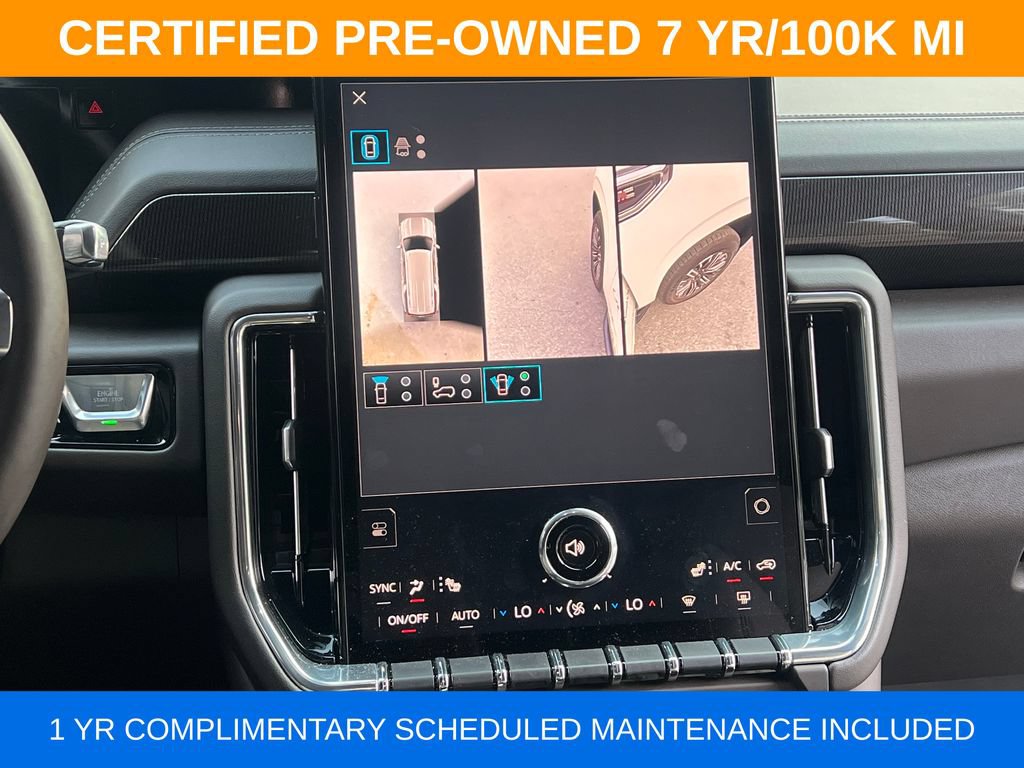 Used 2025 GMC Yukon XL Elevation AWD/4WD image 15