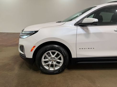 Used 2023 Chevrolet Equinox LT AWD/4WD image 40