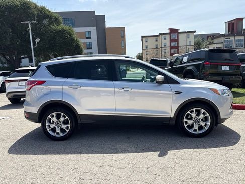 Used 2015 Ford Escape Titanium FWD image 6