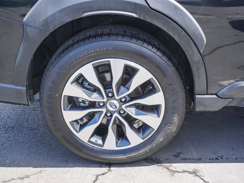 Used 2024 Subaru Outback Limited AWD/4WD image 8