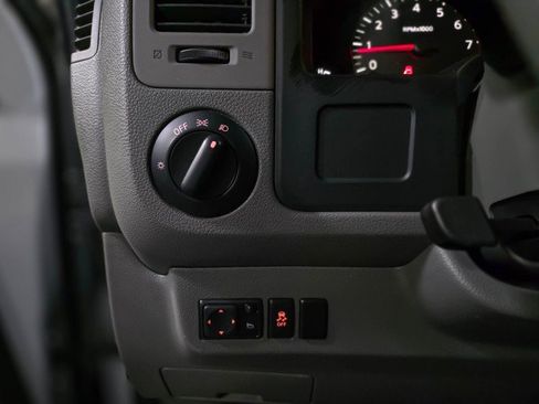 Used 2017 Nissan NV 3500 SL w/ Technology Package image 27