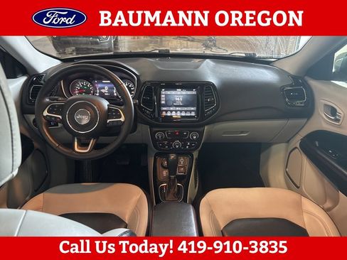 Used 2018 Jeep Compass Limited AWD/4WD image 14