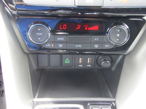 Used 2026 Mitsubishi Eclipse Cross AWD image 27