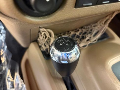 Used 2013 Jeep Wrangler Unlimited Sahara w/ Mopar Chrome Edition Group AWD/4WD image 34