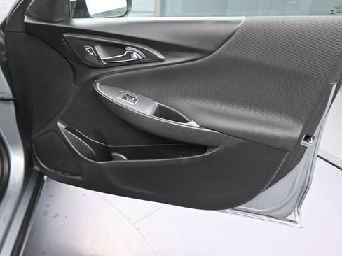 Used 2024 Chevrolet Malibu LT image 21