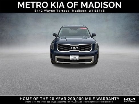 Used 2023 Kia Telluride S AWD/4WD image 9