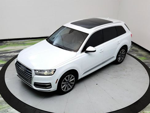 Used 2019 Audi Q7 2.0T Premium Plus w/ Premium Plus Package AWD/4WD image 34