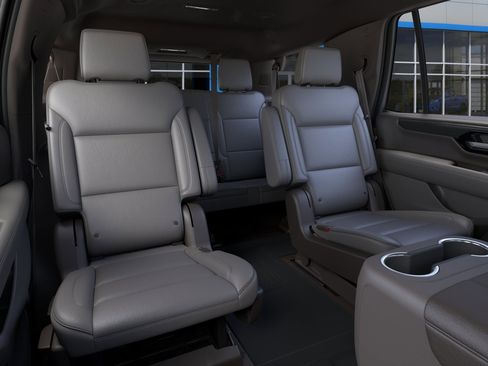 New 2026 GMC Yukon Elevation w/ LPO, Floor Liner Package RWD image 17