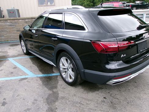 Used 2023 Audi A4 2.0T allroad Premium Plus image 3
