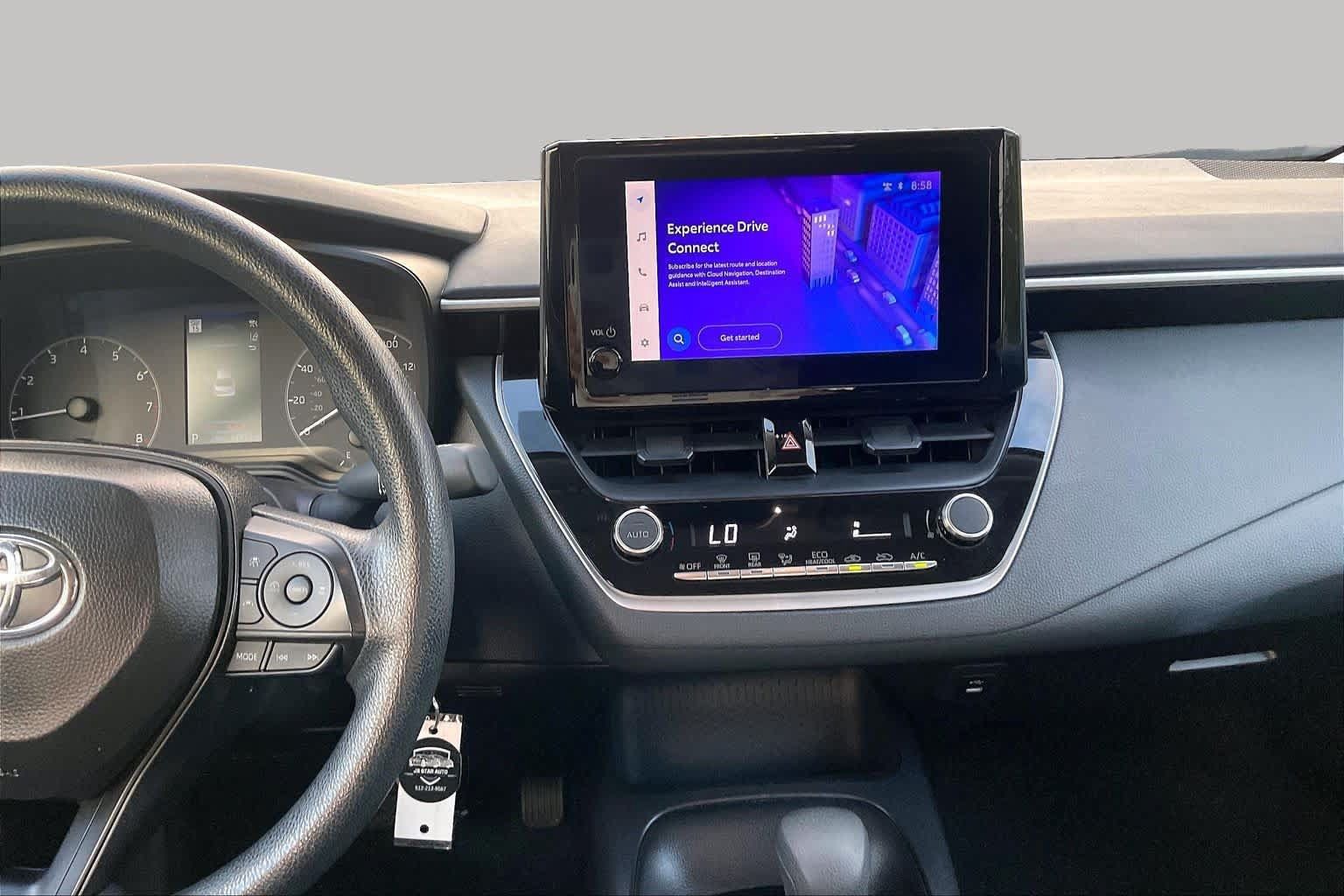 Used 2025 Toyota Corolla LE FWD image 7