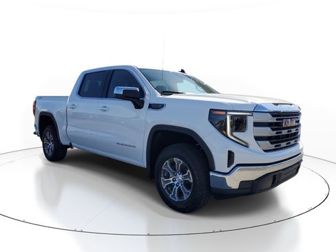 New 2026 GMC Sierra 1500 SLE w/ X31 Off-Road Package image 2