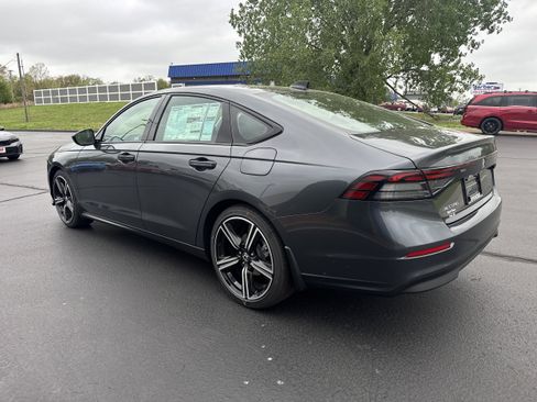 New 2026 Honda Accord SE image 3