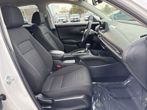 Certified 2026 Honda HR-V LX image 10