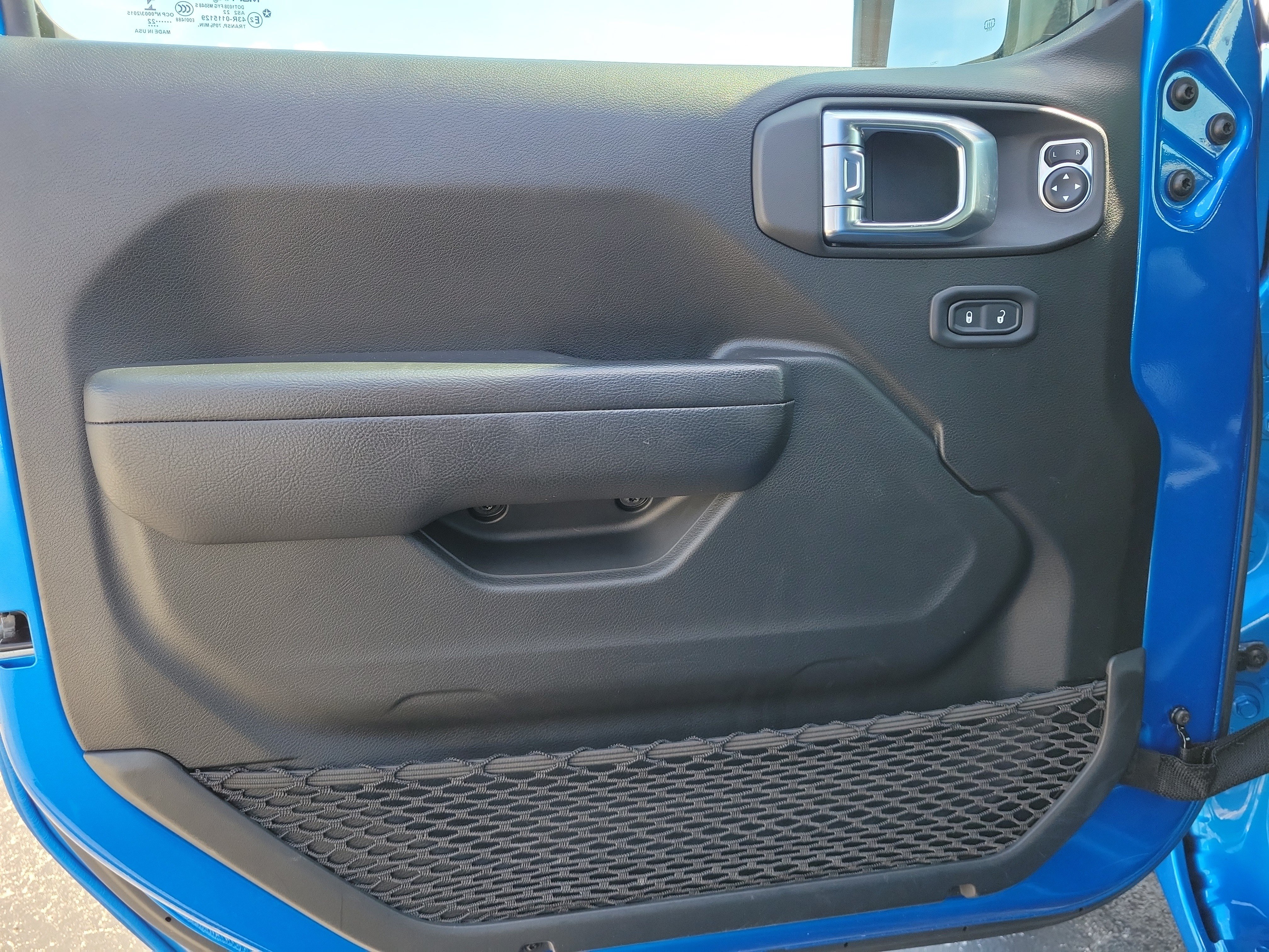 Used 2022 Jeep Wrangler Unlimited Sport AWD/4WD image 12