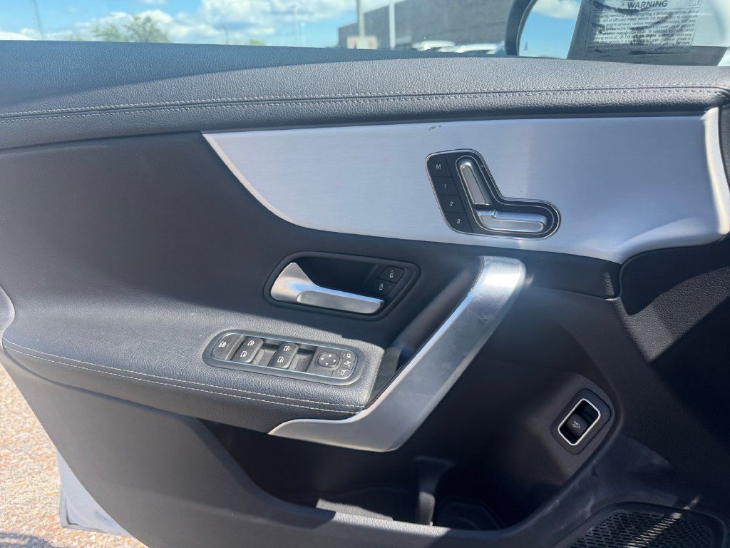 Certified 2025 Mercedes-Benz CLA 250 image 16