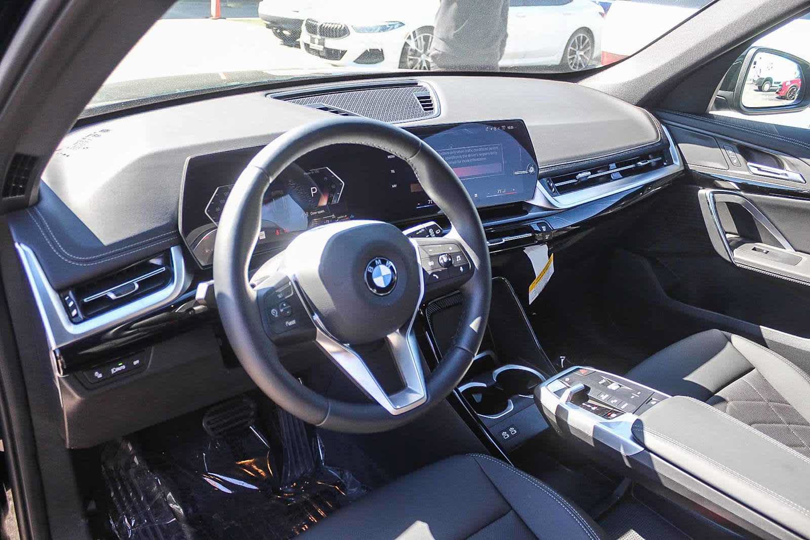Used 2026 BMW X1 xDrive28i w/ Convenience Package AWD/4WD image 17
