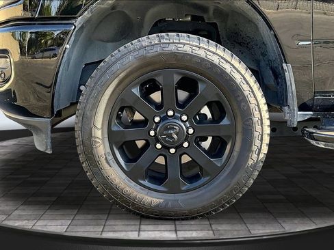 Used 2025 RAM 2500 Big Horn AWD/4WD image 27