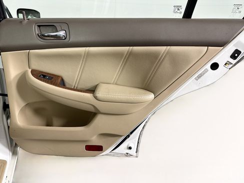 Used 2007 Honda Accord EX-L image 29