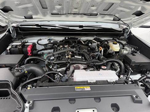 New 2025 Toyota Tacoma SR5 AWD/4WD image 31