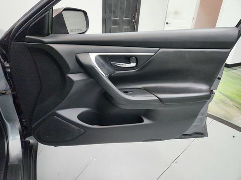 Used 2018 Nissan Altima 2.5 S w/ S Convenience Package image 26