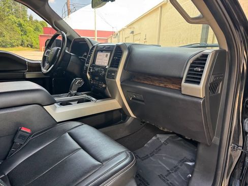 Used 2019 Ford F150 Lariat AWD/4WD image 27